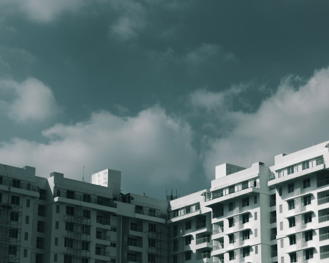 Les différences entre une SCI is et une SCI ir